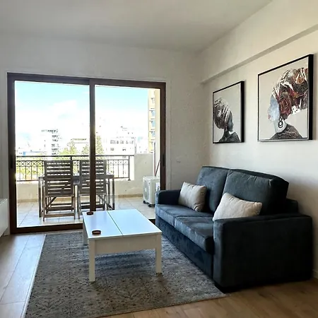 Апартаменты Flat In Centre Никосия